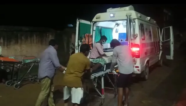 ମାରୁତି ଭ୍ୟାନକୁ ଧକ୍କା ଦେଲା ଟ୍ରକ:  ଦୁଇ ମୃତ, ଦୁଇ ଗୁରୁତର