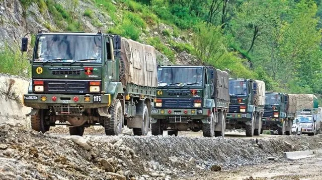 ଏଲଏସିରେ ନିଜର ସାମରିକ ଭିତ୍ତିଭୂମିକୁ ଆହୁରି ଦୃଢ଼ କରୁଛି ଚୀନ୍, ସୈନ୍ୟଙ୍କ ପାଇଁ ତିଆରି କରୁଛି ସ୍ଥାୟୀ କ୍ୟାମ୍ପ