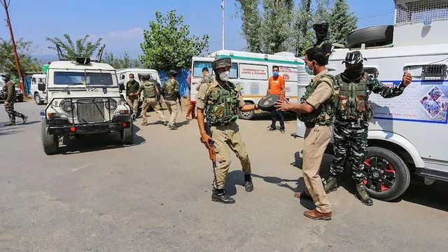 ଜମ୍ମୁ-କଶ୍ମୀରର ଶୋପିଆଁରେ ଏନ୍‌କାଉଣ୍ଟର୍: ଦୁଇ ଆତଙ୍କବାଦୀ ନିହତ