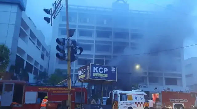 ବିଜୟୱାଡା ସହରରେ ଥିବା କୋଭିଡ୍ କେୟାର ସେଣ୍ଟରରେ ନିଆଁ, ୭ଜଣ କରୋନା ରୋଗୀଙ୍କ ମୃତ୍ୟୁ