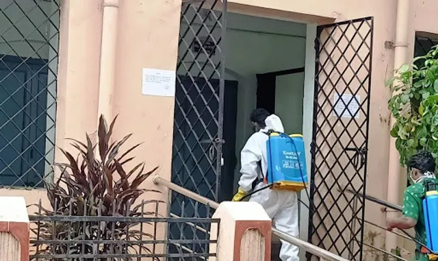 ୪୮ ଘଣ୍ଟା ପାଇଁ ଉପଜିଲ୍ଲାପାଳ କାର୍ଯ୍ୟାଳୟ ବନ୍ଦ