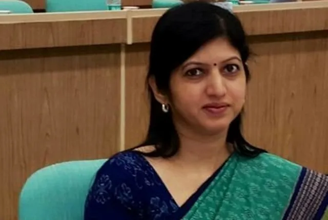 ଦେଶର ପ୍ରଥମ ମହିଳା ବେସାମରିକ ସୁରକ୍ଷା ମହାନିର୍ଦେଶକ ଭାବେ ଉଷା ପାଢୀଙ୍କୁ ନିଯୁକ୍ତି