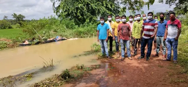 ମୁଣ୍ଡୁରୀବନ୍ଧ ଶାଖା କେନାଲର ଆଡିବନ୍ଧ ଭାଙ୍ଗିବା ଘଟଣା : ଚାଷୀଙ୍କୁ କ୍ଷତିପୂରଣ ଦାବିକଲା ଜେଏମଏମ ଯୁବମୋର୍ଚ୍ଚା