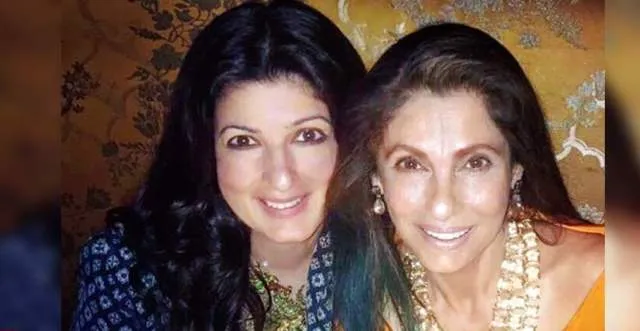 ମା’ ଡିମ୍ପଲଙ୍କ ସହ ଥିଏଟରରେ ଫିଲ୍ମ ଦେଖିଲେ ଟ୍ବିଙ୍କିଲ