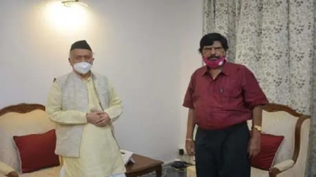 କଙ୍ଗନାଙ୍କୁ କ୍ଷତିପୂରଣ ଦାବିରେ ରାଜ୍ୟପାଳଙ୍କୁ ଭେଟିଲେ କେନ୍ଦ୍ରମନ୍ତ୍ରୀ