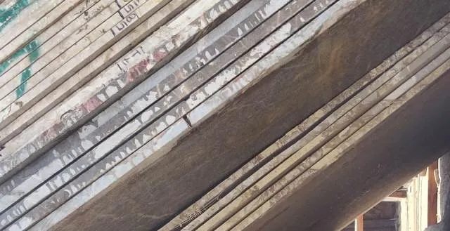 ଭବାନୀପାଟଣା : ଗାଡିରୁ ଅନଲୋଡ଼ କରୁଥିବା ବେଳେ ମାର୍ବଲ ପ୍ଲେଟରେ ଚାପି ହୋଇ ଯୁବକଙ୍କ ମୃତ୍ୟୁ