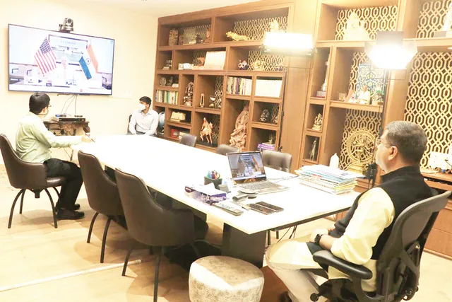 ଆମେରିକା ରାଷ୍ଟ୍ରଦୂତଙ୍କ ସହ ଧର୍ମେନ୍ଦ୍ରଙ୍କ ଆଲୋଚନା : ଗ୍ୟାସ୍‌ ଭିତ୍ତିଭୂମି ବିକାଶ ପାଇଁ ଆମେରିକା କମ୍ପାନିଙ୍କୁ ନିମନ୍ତ୍ରଣ