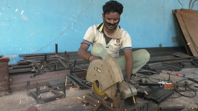 କରୋନା ମାଡ଼ ପରେ ସର୍ବସ୍ବାନ୍ତ କାରିଗର, ତଥାପି ଆତ୍ମନିର୍ଭରଶୀଳତା ପାଇଁ ଉଦ୍ୟମ ଜାରି