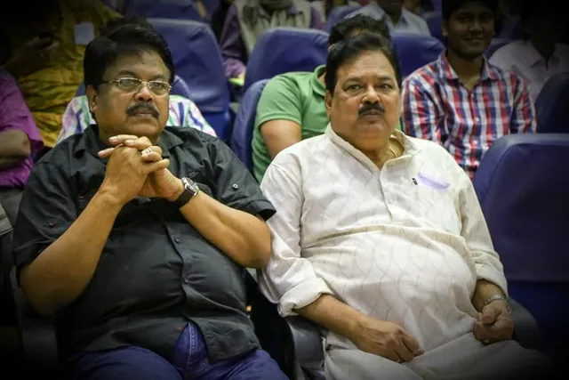 ଧାର୍ଯ୍ୟ ସମୟ ପୂର୍ବରୁ ନାଟକରେ ପଡ଼ିଲା ଯବନିକା, ବାହୁଡ଼ିଗଲେ ଅଜିତ ଦାସ