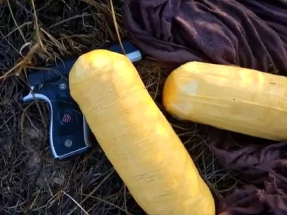 ଦୁଇ ପାକିସ୍ତାନୀ ନିଶାବେପାରୀ ନିହତ, ୮ କେଜି ହେରୋଇନ୍‌ ସହ ପିସ୍ତଲ ଜବତ