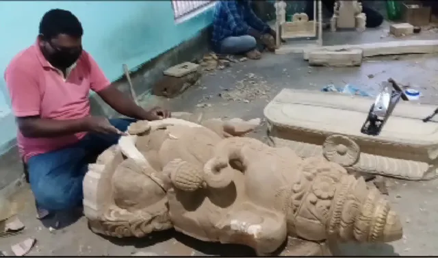 ସଙ୍କଟରେ ଭାରତ ବିଖ୍ୟାତ ଖଇରପଦର କାଠ ଖୋଦେଇ ଶିଳ୍ପ