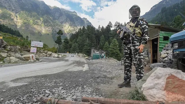 ଭାରତ-ଚୀନ ସୀମା ବିବାଦ: ବିଳମ୍ବିତ ରାତିରେ ପୁଣି ଗୁଳିି ବିନିମୟ, ଭାରତକୁ ଦାୟୀ କଲା ଚୀନ