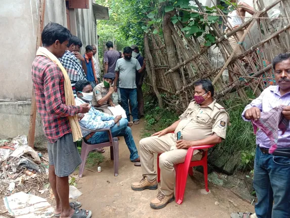 ପୁଅର କଟୁରୀ ଚୋଟରେ ବାପର ମୃତ୍ୟୁ