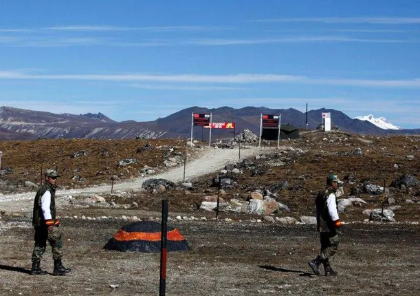 ଅରୁଣାଚଳ ପ୍ରଦେଶସ୍ଥିତ ବାସ୍ତବ ନିୟନ୍ତ୍ରଣ ରେଖା ନିକଟ ଛଅଟି ବିବାଦୀୟ ଅଞ୍ଚଳ‌ ଉପରେ ନଜର ରଖିଛି ପ୍ରତିରକ୍ଷା ବଳ