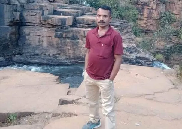 ଗୃହରକ୍ଷୀଙ୍କୁ ମାରିଦେଲେ ଗଞ୍ଜେଇ ମାଫିଆ, ୨୫ରୁ ଊର୍ଦ୍ଧ୍ବ କାଉଡ଼ିଆ ଗିରଫ