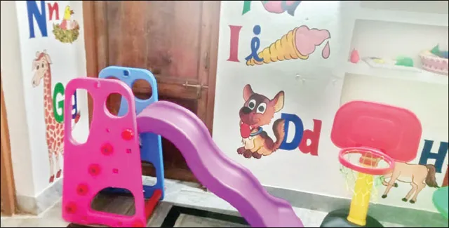 ‌ପ୍ଲେ’ ସ୍କୁଲରେ ପଡ଼ିଲା ତାଲା, ନିକଟ ଭବିଷ୍ୟତରେ ଖୋଲିବାର ଆଶା କମ୍