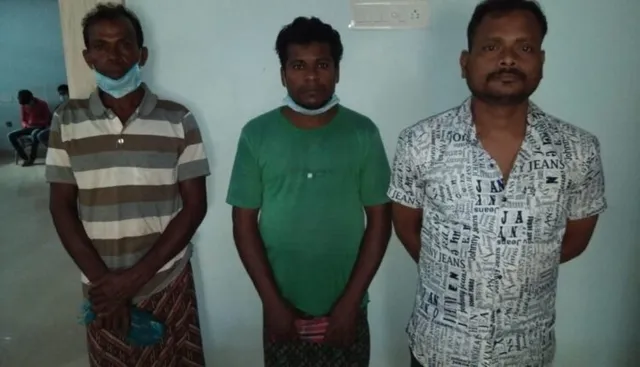 ବଳି ପାଇଁ ନାବାଳିକାକୁ ଅପହରଣ : ଭାଇ ପାଖରୁ ଭଉଣୀକୁ ଛଡ଼ାଇନେଲେ, ୩ ଗିରଫ, ଖଣ୍ଡା, ବାଇକ୍ ଜବତ