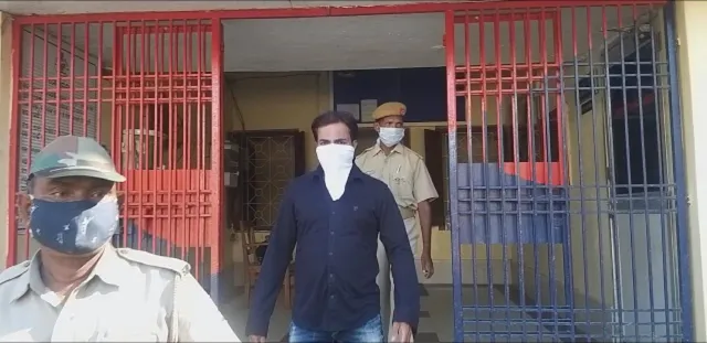 ଚିଟ୍‌ଫଣ୍ଡ୍ ଠକେଇ : ବନ୍ଧା ହେଲେ ଗ୍ରିନ୍ ଇଣ୍ଡିଆ ଏମ୍‌ଡି