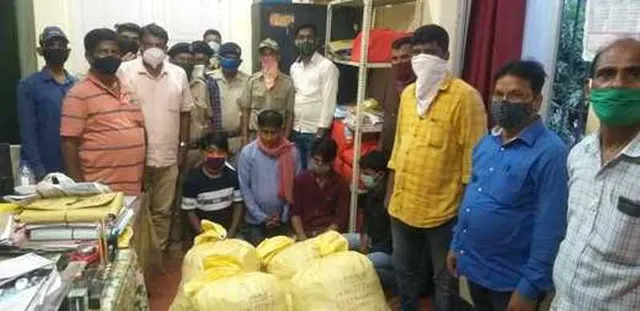 ଜଗତପୁରରୁ ଦିଲ୍ଲୀ ଗଞ୍ଜେଇ ଚାଲାଣ ବେଳେ ଧରାପଡ଼ିଲା ଆନ୍ତଃରାଜ୍ୟ ଗଞ୍ଜେଇ ମାଫିଆ ଗ୍ୟାଙ୍ଗ