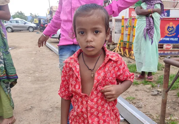 ମା’ ଛାଡି କେଉଁ ଆଡେ ଚାଲିଯିବା ପରେ ୪ବର୍ଷର ଶିଶୁ ତାରିଣିଙ୍କୁ ଏବେ ତାରିଣି ସାହା