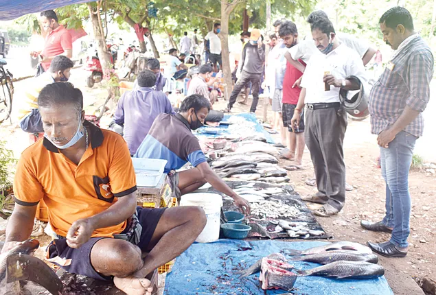 ଦିନକରେ ୪୧୩ ପଜିଟିଭ୍, ୪ ମୃତ, ରାଜଧାନୀରେ କରୋନା ଆକ୍ରାନ୍ତଙ୍କ ସଂଖ୍ୟା ୧୫ ହଜାର ଟପିଲା