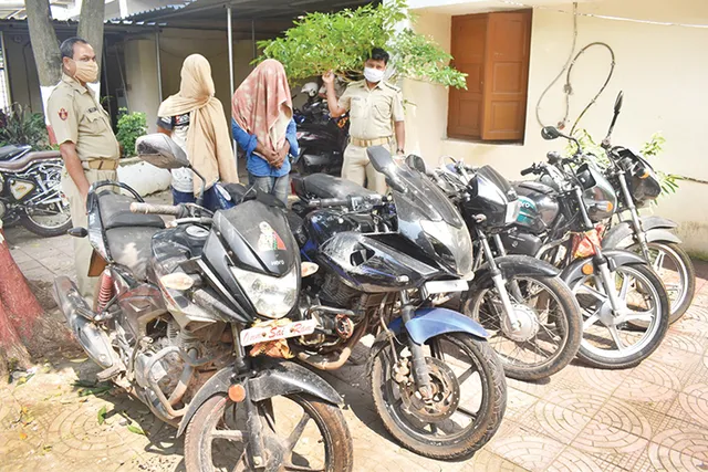 ୨ ଲୁଟେରା ଗିରଫ, ୫ ବାଇକ୍‌ ଜବତ, ଚମ୍ପଟ ମାରିଲା ମାଷ୍ଟରମାଇଣ୍ଡ ପଣ୍ଡି