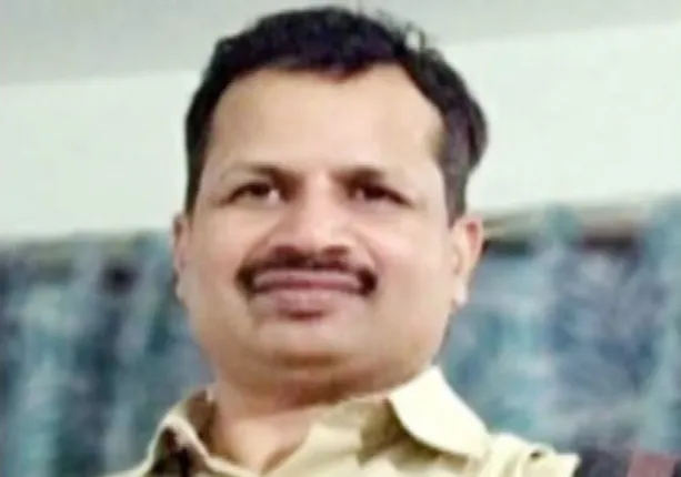 ଆୟ ବହିର୍ଭୂତ ସଂପତ୍ତି ଠୁଳ ମାମଲା : ଜାମିନ ପାଇଁ ହାଇକୋର୍ଟରେ ଫ୍ୟାକ୍ଟ୍ରି ଓ ବଏଲର୍ସ ଉପନିର୍ଦ୍ଦେଶକ