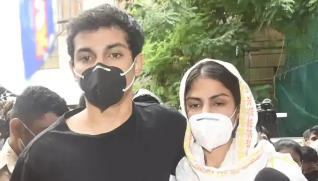 ରିୟାଙ୍କୁ ଏନ୍‌ସିବିର ୬ ଘଣ୍ଟା ଜେରା