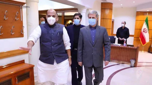 ଇରାନ୍‌ର ଜେନେରାଲ୍ ହାତାମିଙ୍କୁ ସାକ୍ଷାତ୍ କରି ଦ୍ବିପାକ୍ଷିକ ସମସ୍ୟା ଆଲୋଚନା କଲେ ପ୍ରତିରକ୍ଷା ମନ୍ତ୍ରୀ ରାଜନାଥ ସିଂହ