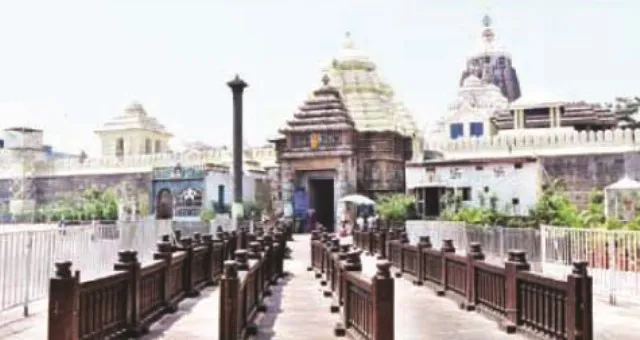 ଶ୍ରୀମନ୍ଦିର‌ ତିନିଦ୍ବାରରେ ଲାଗିବ ରୁପା ଚାଦର, ଚାରି ଜଣିଆ ବୈଷୟିକ ଦଳର ମାପଚୁପ