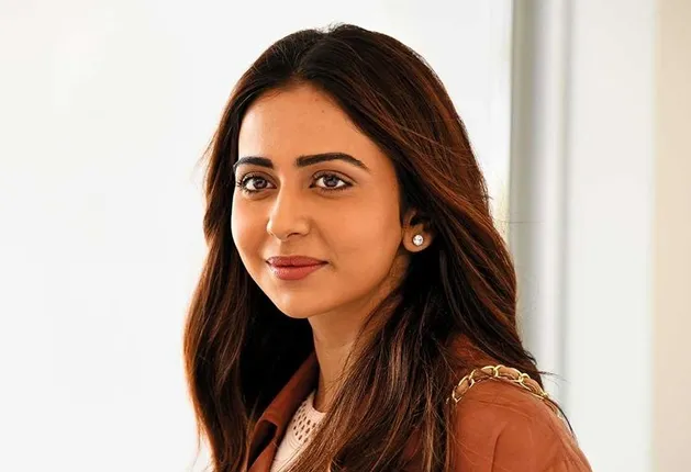 ମିଳିଲା ଏନସିବି ପକ୍ଷରୁ ପଠାଯାଇଥିବା ସମନ, କାଲି ଦୀପିକାଙ୍କ ସହ ଏନସିବି କାର୍ଯ୍ୟାଳୟ ଯିବେ ରାକୁଲ