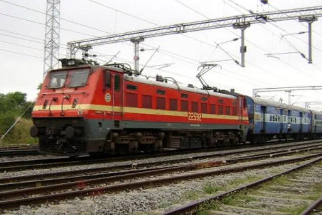 ଜୁନ୍‌ ୨୦ ଯାଏ ୬ ଯୋଡ଼ା ପାସେଞ୍ଜର ଟ୍ରେନ୍‌ ବାତିଲ୍