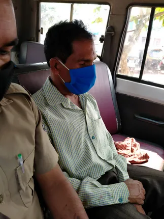 ନାଇଟକୋଚ ବସରେ ମହିଳା ଡାକ୍ତରଙ୍କୁ ଅସଦାଚରଣ କରି ଶିକ୍ଷକ ଗିରଫ