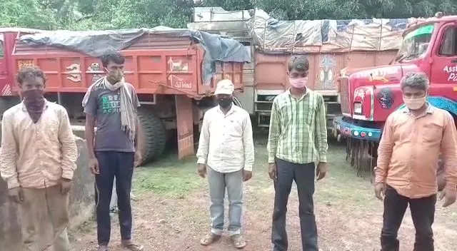 ଚୋରା ଲୁହା ପଥର ଚାଲାଣ କରୁଥିବା ୨ ଡମ୍ଫର ଜବତ, ୫ ମାଫିଆ ଗିରଫ