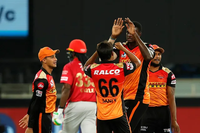 ଆଇପିଏଲ୍‌: ସନ୍‌ରାଇଜର୍ସ ହାଇଦ୍ରାବାଦ୍‌ ଆଗରେ ୧୨୭ ରନ୍‌ର ବିଜୟ ଲକ୍ଷ୍ୟ ରଖିଲା କିଙ୍ଗସ୍‌ ଇଲେଭେନ୍‌ ପଂଜାବ