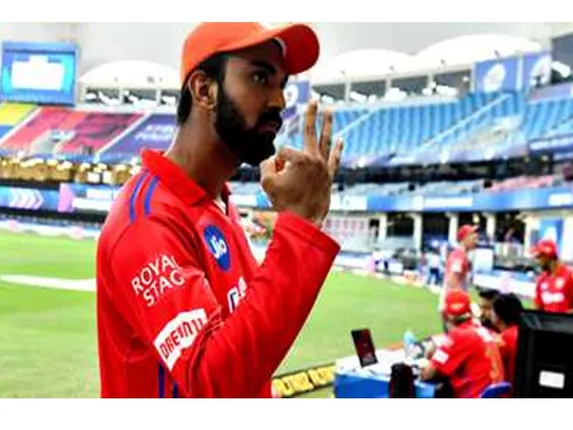 ଆଇପିଏଲ୍‌: ପଂଜାବ ବିପକ୍ଷରେ ଟସ୍‌ ଜିଣି ହାଇଦ୍ରାବାଦ୍‌ର ବୋଲିଂ ନିଷ୍ପତ୍ତି