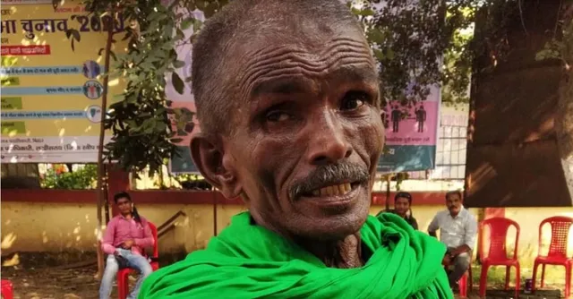 ଆଣ୍ଡ୍ରୋଏଡ ଫୋନ ତ ଦୂରର କଥା ପିନ୍ଧିବାକୁ ଚପଲ ଖଣ୍ଡେ ନାହିଁ; ହେଲ ବି ନିର୍ବାଚନ ଲଢ଼ୁଛନ୍ତି ଏହି ବୃଦ୍ଧ