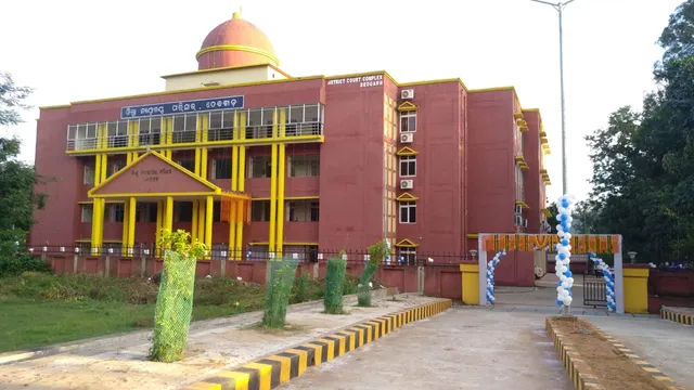 ଦେବଗଡ଼ : ନୂତନ କୋର୍ଟ କୋଠା ଉଦଘାଟିତ