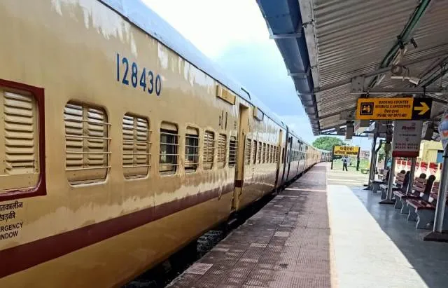 ବାରିପଦାରୁ ଗଡ଼ିଲା ସ୍ୱତନ୍ତ୍ର ୟୁପିଏସସି ପରୀକ୍ଷା ଟ୍ରେନ୍