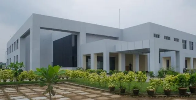 ହୋଟେଲ, ଲଜ୍‌ରେ ରୁମ୍‌ ମିଳୁନି: ନେତା‌ଙ୍କ ନାଁରେ ଆଗୁଆ ହୋଇଯାଇଛି ବୁକିଂ