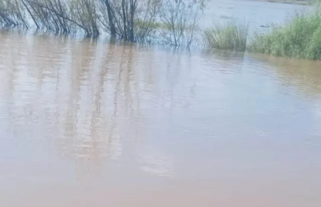 ତେଲ ନଦୀରୁ ନିଖୋଜ ଥିବା ଦୁଇ ଯୁବତୀଙ୍କ ଭିତରୁ ଜଣକର ମୃତଦେହ ମିଳିଲା