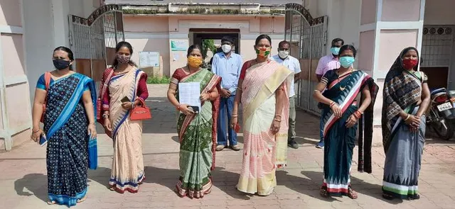 କଳାହାଣ୍ଡି ଜିଲ୍ଲାର ବ୍ଲକ ମାନଙ୍କରେ ବିଧାୟକମାନଙ୍କ କ୍ଷମତା ପ୍ରୟୋଗ ଅଭିଯୋଗ : ଜିଲ୍ଲା ପ୍ରକଳ୍ପ ଅଧିକାରୀଙ୍କ ଦ୍ୱାରସ୍ଥ ହେଲେ ବ୍ଲକ ଅଧ୍ୟକ୍ଷ ଅଧ୍ୟକ୍ଷା ସଙ୍ଘ