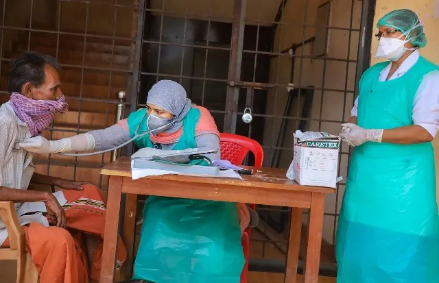 ସାମାନ୍ୟ କୋଭିଡ୍‌ ସଂକ୍ରମଣ ବି ମାସ ମାସ ଧରି ଅସୁସ୍ଥ କରିଦେବ