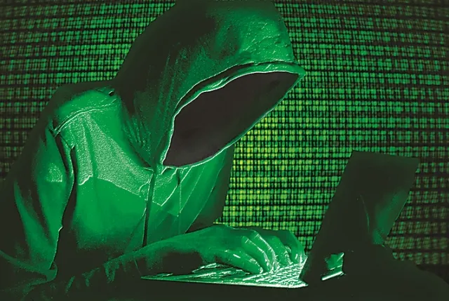 ବିପଦ ଆଣିପାରେ ଡାର୍କୱେବ୍‌ ! ଫସିପାରନ୍ତି ପୁଲିସ୍ ଜାଲରେ