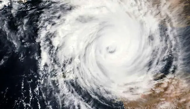 ୨୬ ମଧ୍ୟାହ୍ନରେ ବାଲେଶ୍ବର ନିକଟରେ ସ୍ଥଳଭାଗ ଛୁଇଁପାରେ ବାତ୍ୟା ୟାସ୍