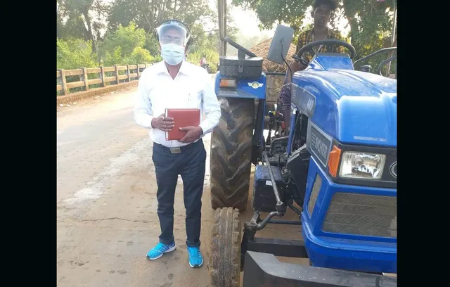 ବାଲି ଚୋରାଚାଲାଣ ବେଳେ ଗାଡ଼ି ଧରିଲେ ତହସିଲଦାର, ୫୦ହଜାର ଟଙ୍କାର ଜୋରିମାନା ଆଦାୟ