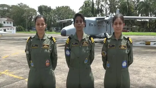 ଡୋର୍ନିଅର୍‌ ବିମାନ ଉଡ଼ାଇଲେ ଭାରତୀୟ ନୌସେନାର ପ୍ରଥମ ବ୍ୟାଚ୍ ମହିଳା ପାଇଲଟ୍‌