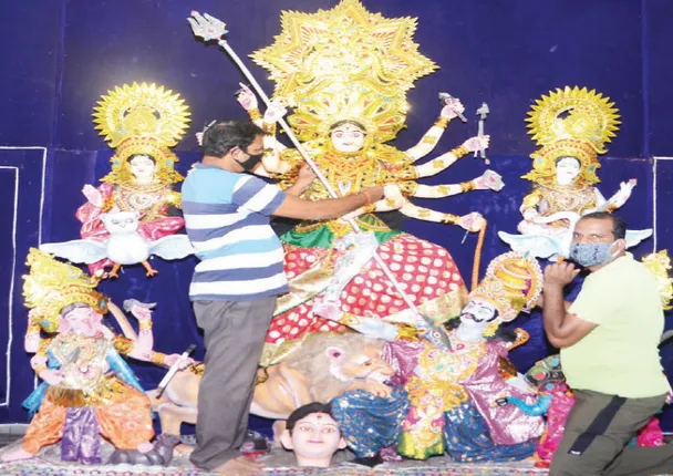 ପୁରୁଣା ଷ୍ଟେସନ ବଜାର ଦୁର୍ଗାପୂଜା, ମା’ଙ୍କ ପୂଜାର ସିଧା ପ୍ରସାରଣ