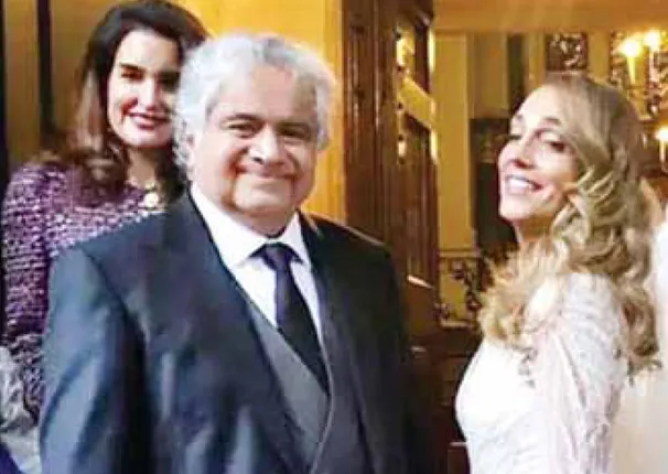 ୬୫ ବର୍ଷରେ ଦ୍ବିତୀୟ ବିବାହ କଲେ ହରିଶ ସାଲ୍‌ଭେ