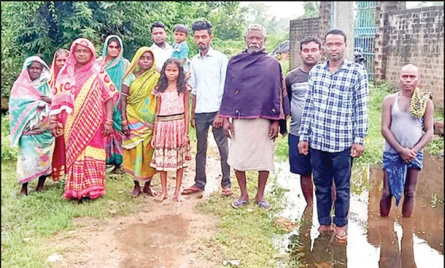 ‘ରାସ୍ତା’ ପାଇଁ ରାସ୍ତାକୁ ଓହ୍ଲାଇଲେ